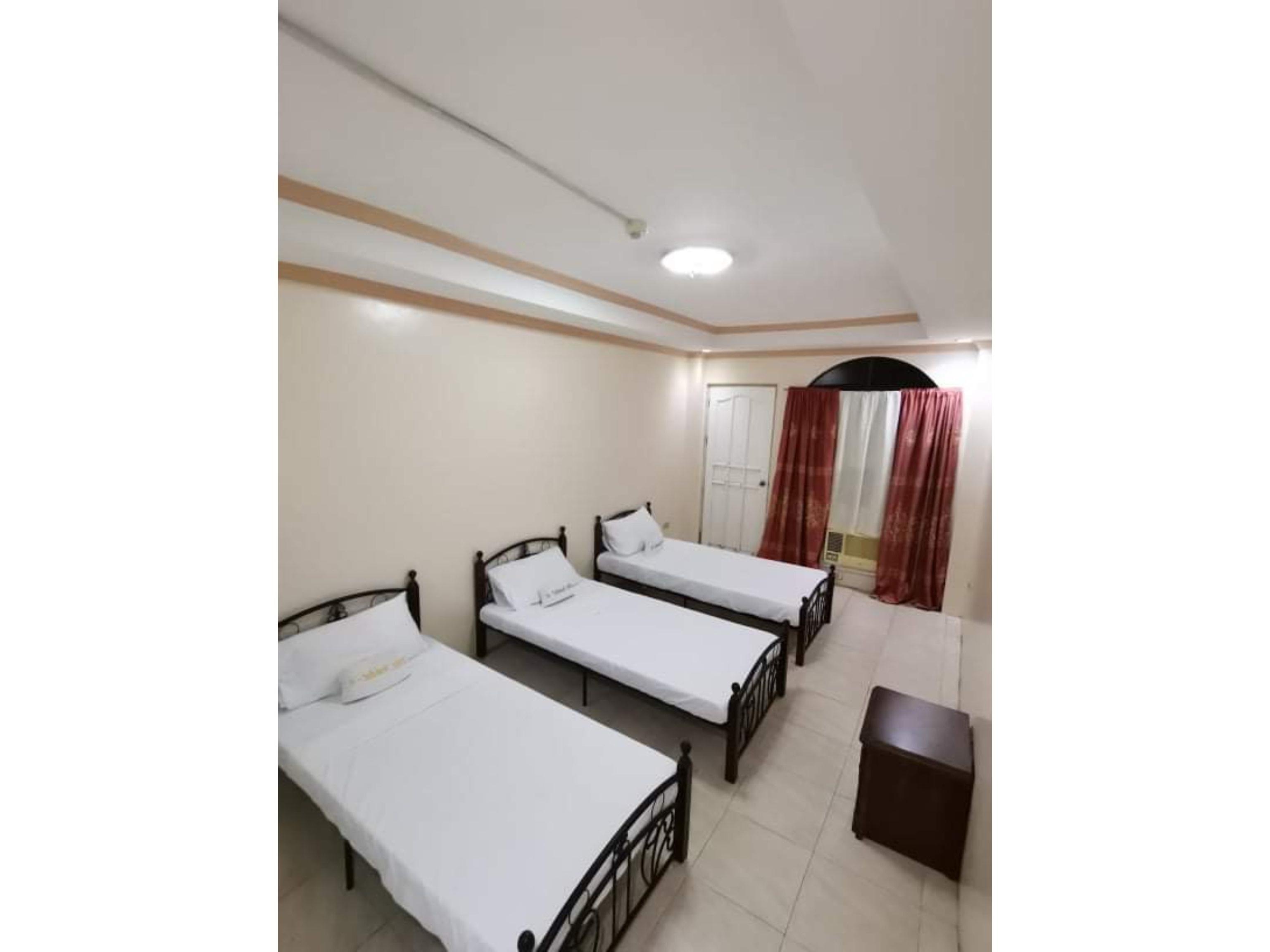 Hotel Oyo 799 Ddd Habitat Iloilo Exteriér fotografie